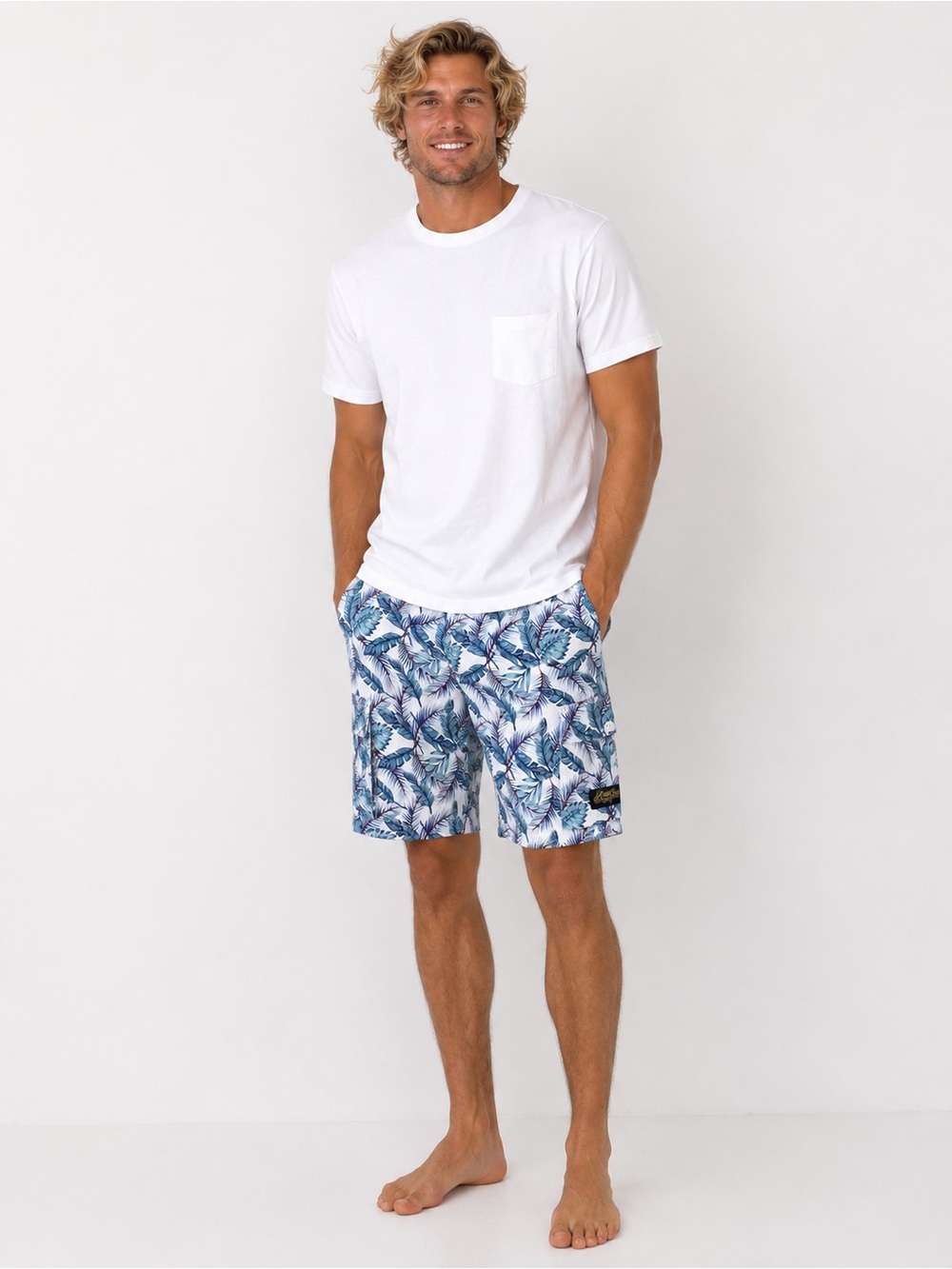 NWOT AussieBum Tropical Floral Cargo Shorts Men’s L Cotton Blend Casual Surf